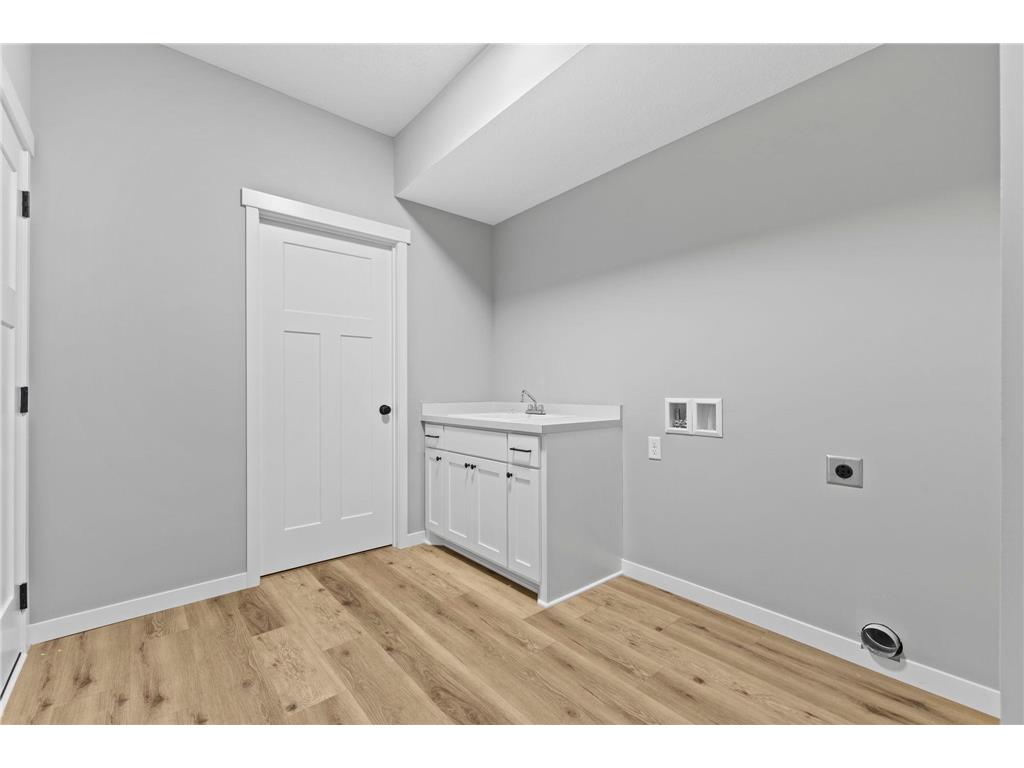 704 7th Avenue NE Isanti MN 55040 7062251 image38