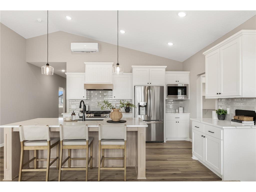 704 7th Avenue NE Isanti MN 55040 7062251 image9