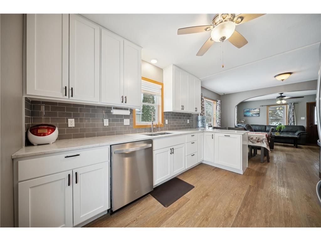 704 Broadway Street Cleveland MN 56017 7053323 image1