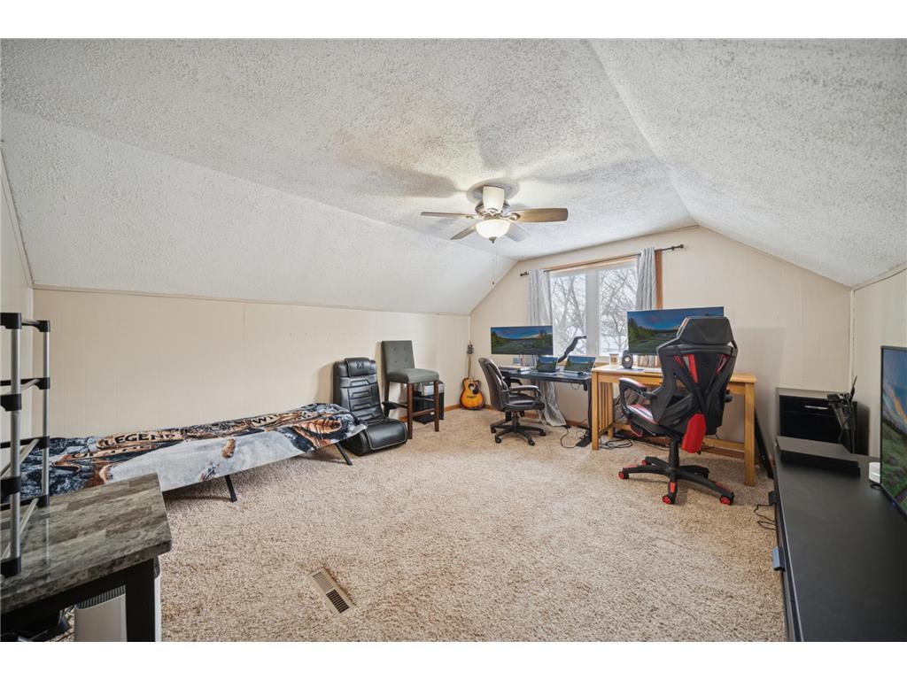 704 Broadway Street Cleveland MN 56017 7053323 image16