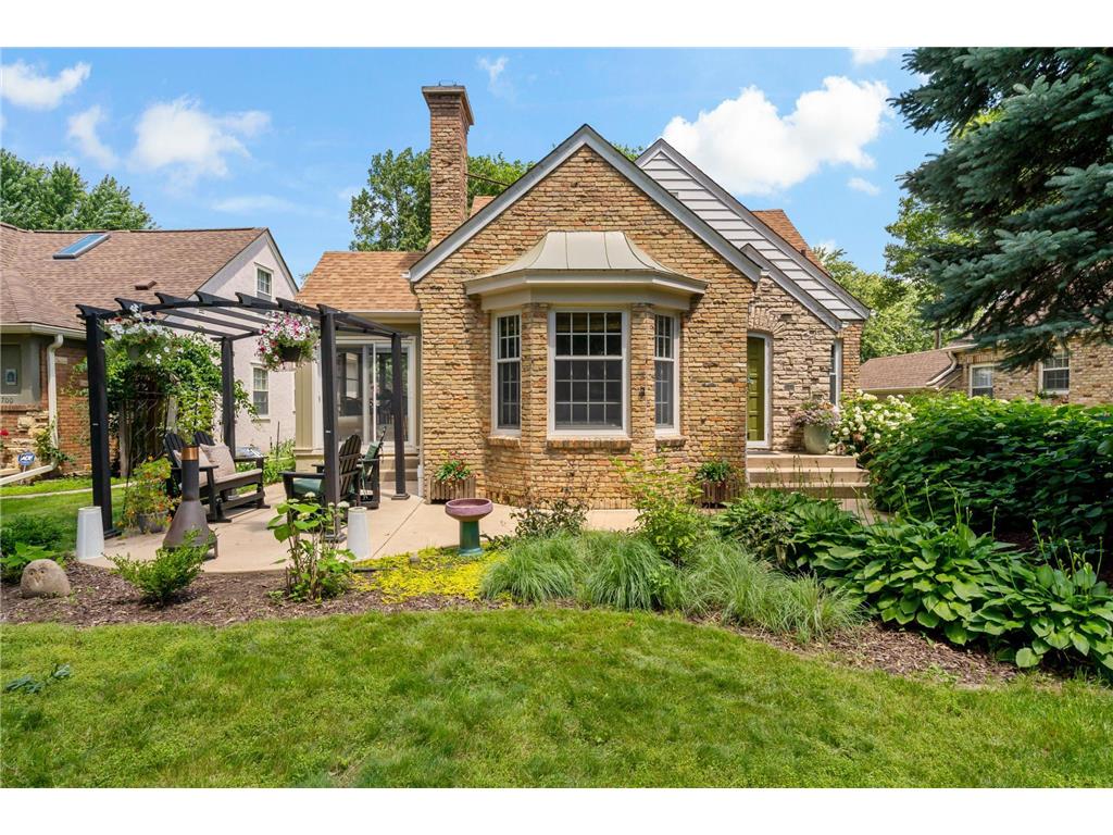 704 E 58th Street Minneapolis MN 55417 6747005 image1