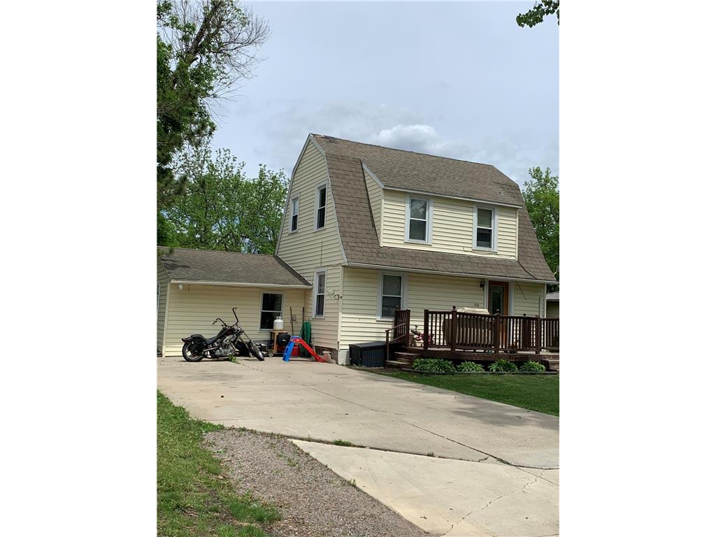 704 E Elm Avenue, Olivia, MN, 56277 MLS 6213193 Edina Realty