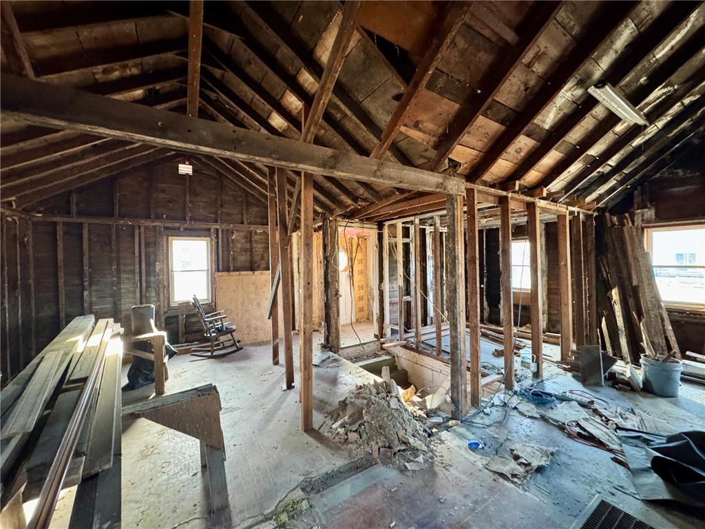 704 E Walnut Street Redwood Falls MN 56283 7036458 image5