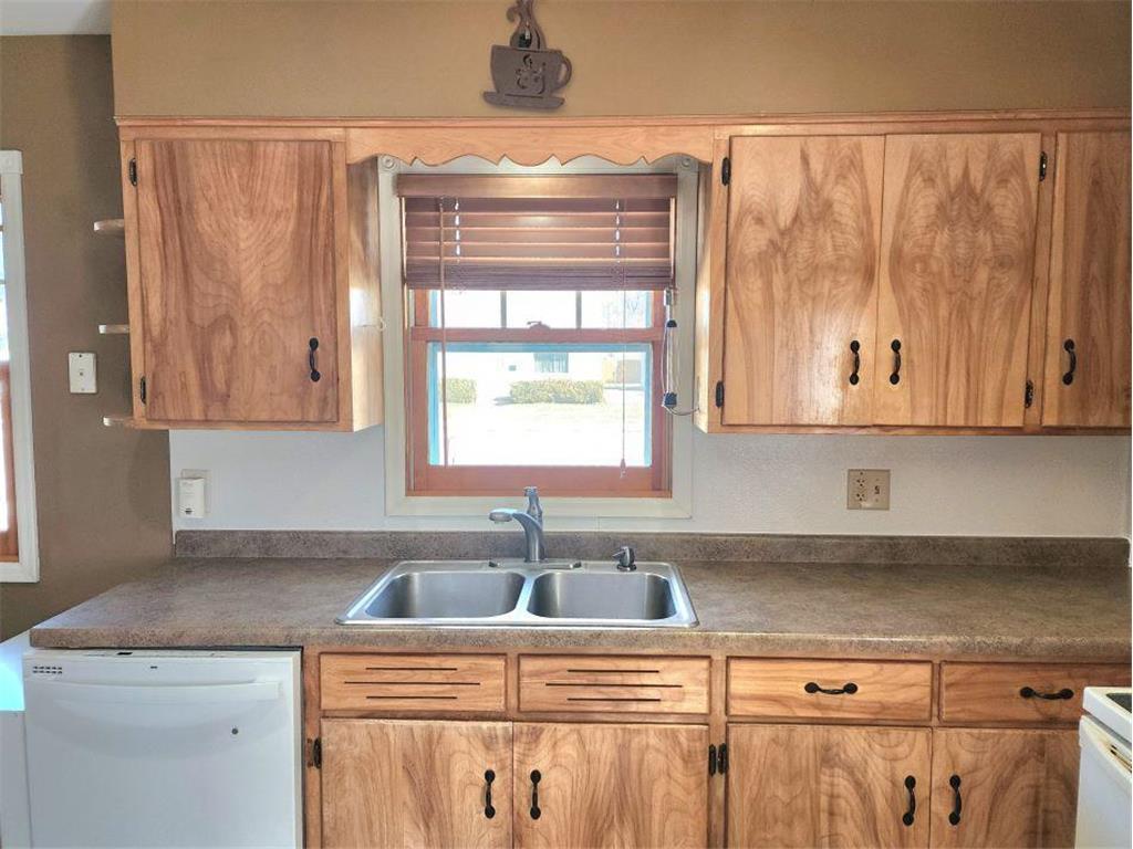 704 Irene Avenue Willmar MN 56201 7042886 image5