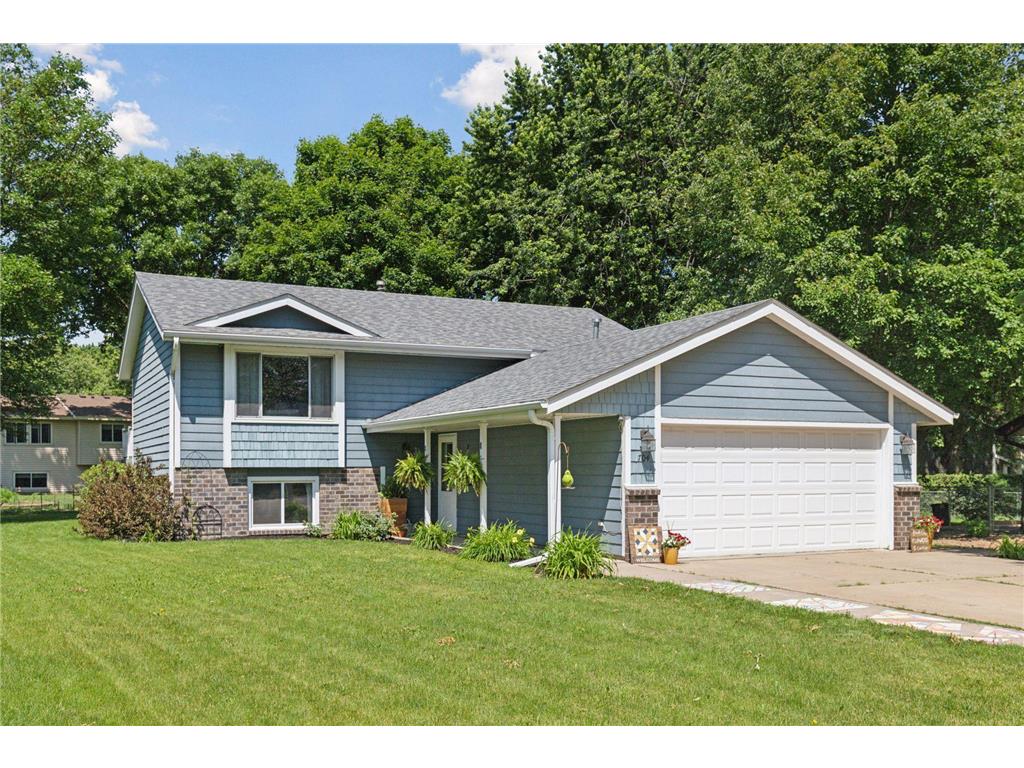 704 Lexington Avenue N New Prague MN 56071 6741660 image1