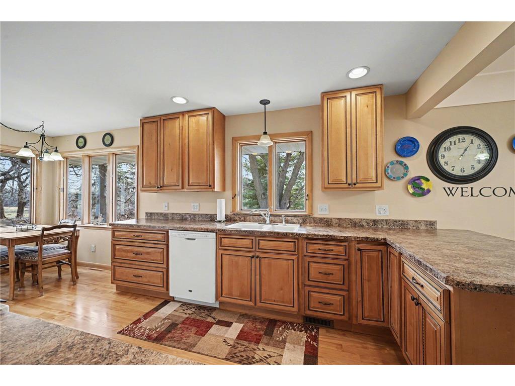704 Main Street W New Prague MN 56071 7044666 image17