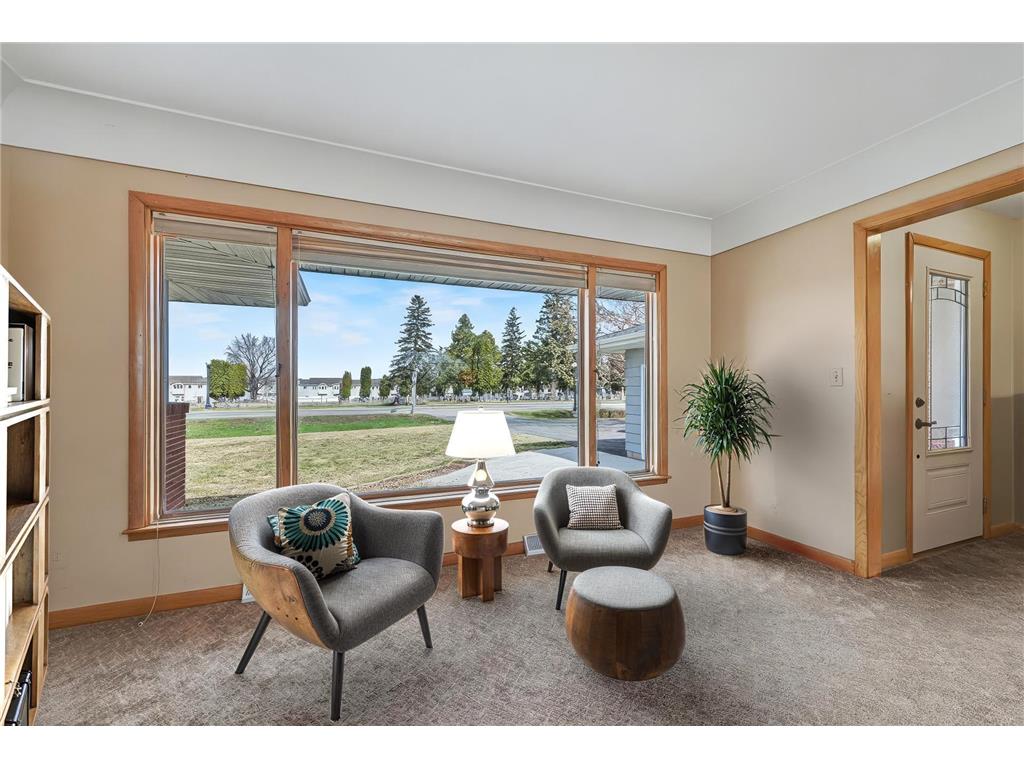 704 Main Street W New Prague MN 56071 7044666 image6