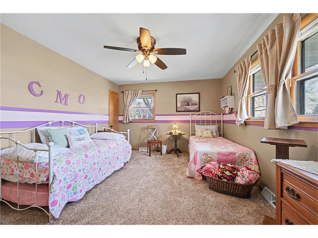 704 Main Street W New Prague MN 56071 7044666 image9