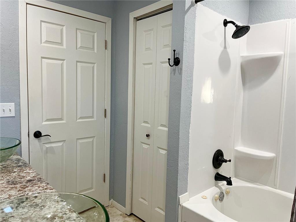 704 Miller Avenue Windom MN 56101 7028593 image20