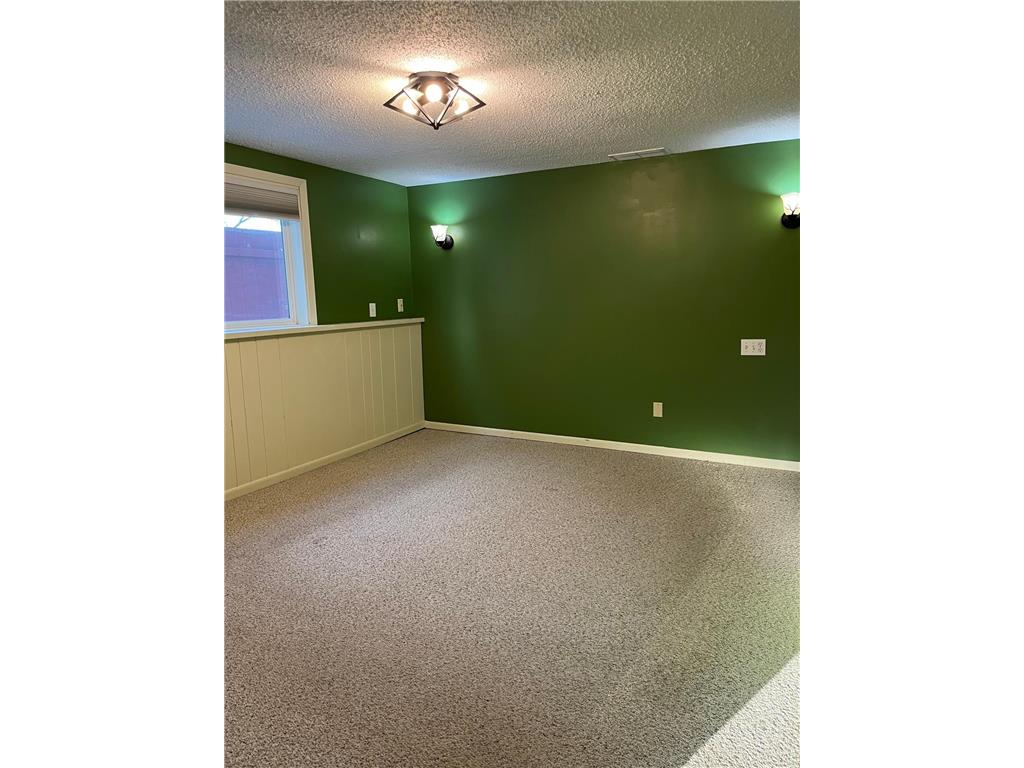 704 Miller Avenue Windom MN 56101 7028593 image31