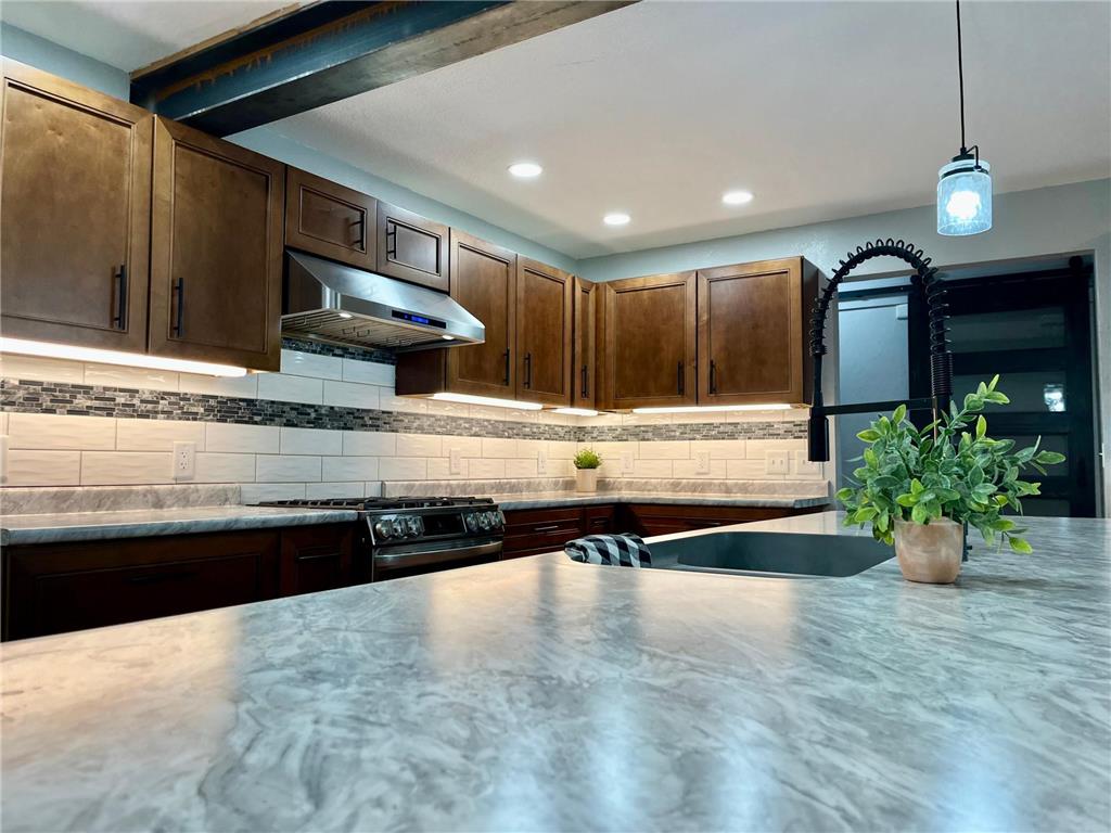 704 Miller Avenue Windom MN 56101 7028593 image4