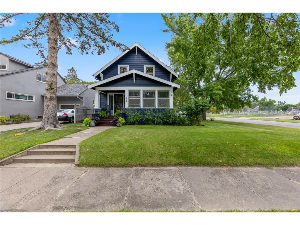 704 N 7th Street Brainerd MN 56401 6590358 image1