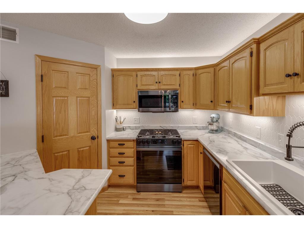 704 Pleasant View Lane Litchfield MN 55355 6766176 image14