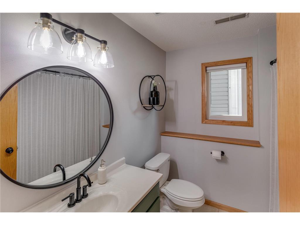 704 Pleasant View Lane Litchfield MN 55355 6766176 image32