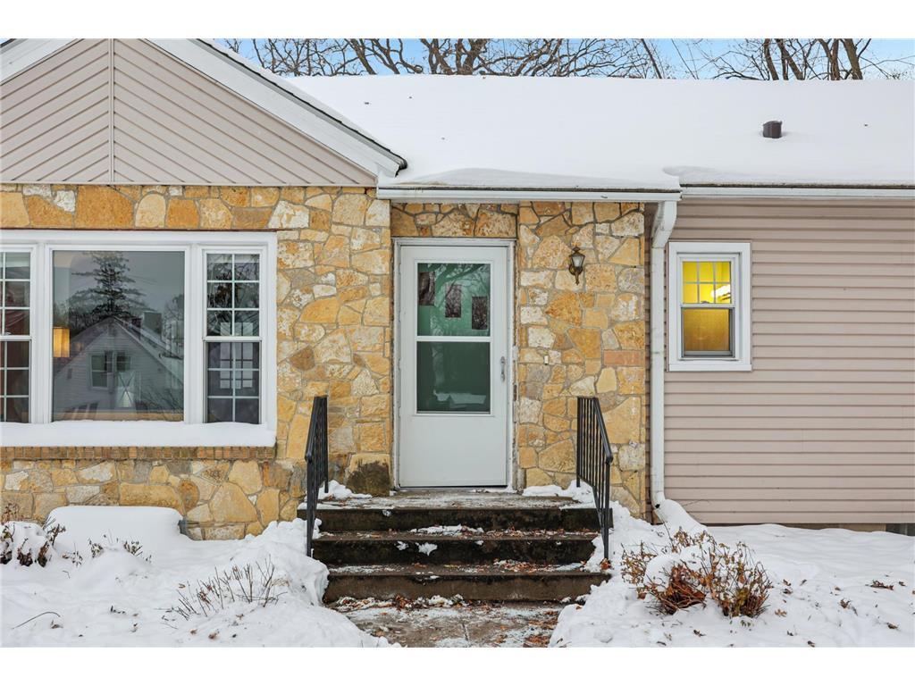 704 Spring Street River Falls WI 54022 6817901 image48