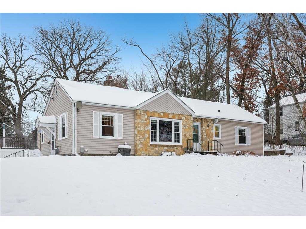 704 Spring Street River Falls WI 54022 6817901 image8