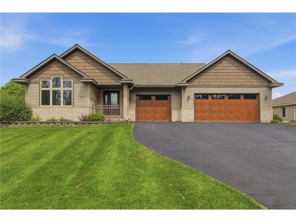 704 Spruce Drive Hudson WI 54016 7050023 image1
