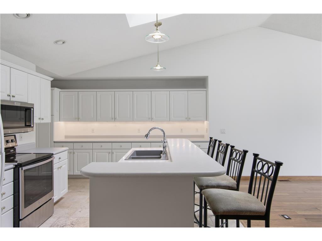 704 Spruce Drive Hudson WI 54016 7050023 image11