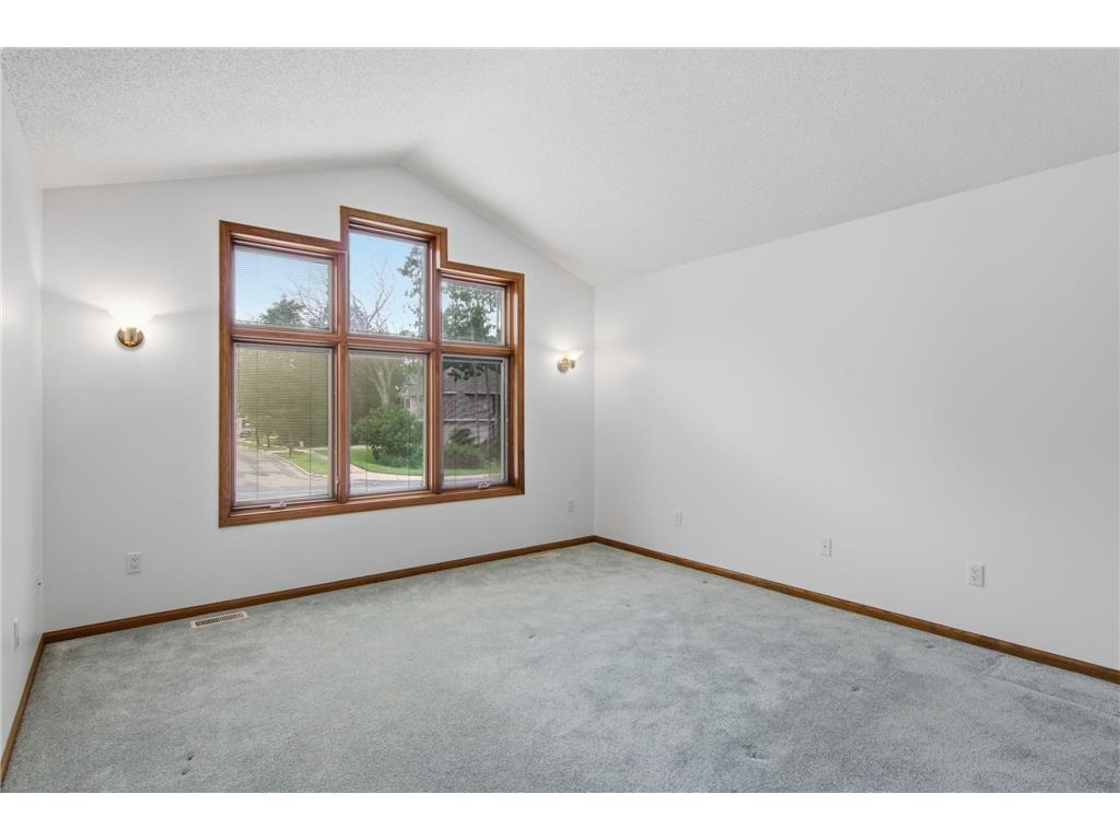 704 Spruce Drive Hudson WI 54016 7050023 image18