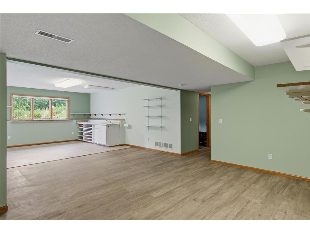 704 Spruce Drive Hudson WI 54016 7050023 image23