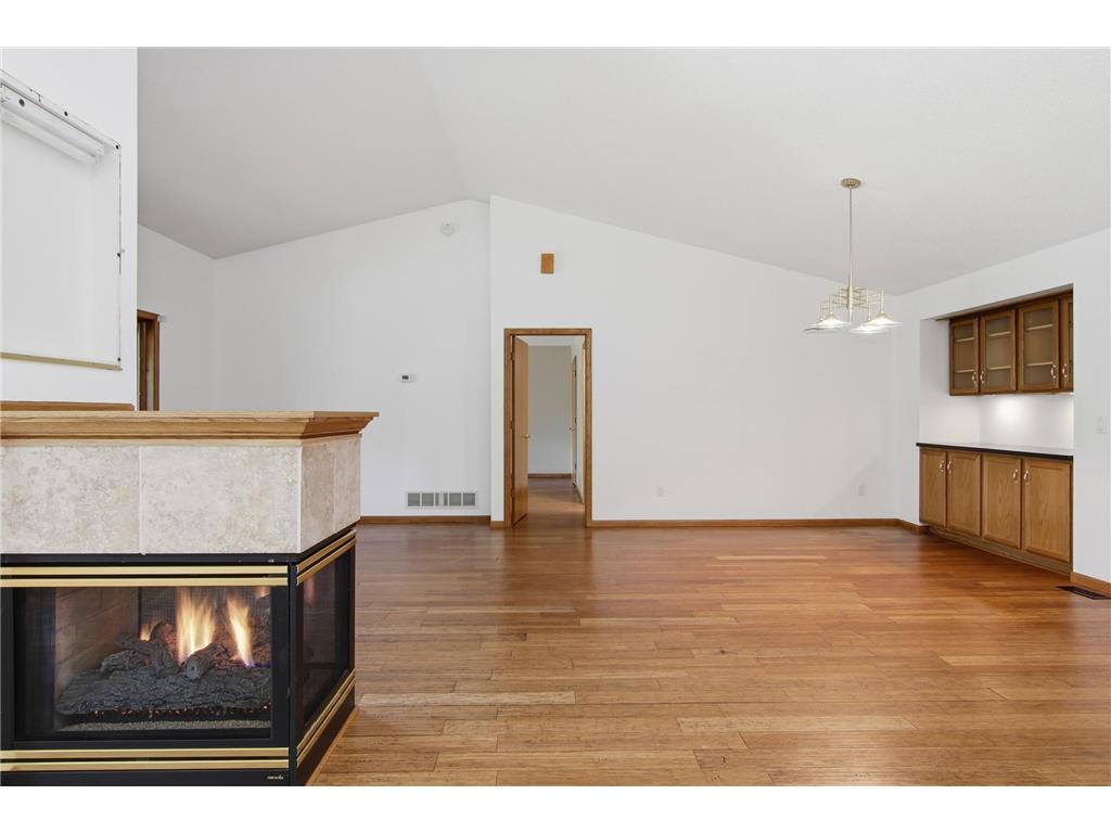 704 Spruce Drive Hudson WI 54016 7050023 image5