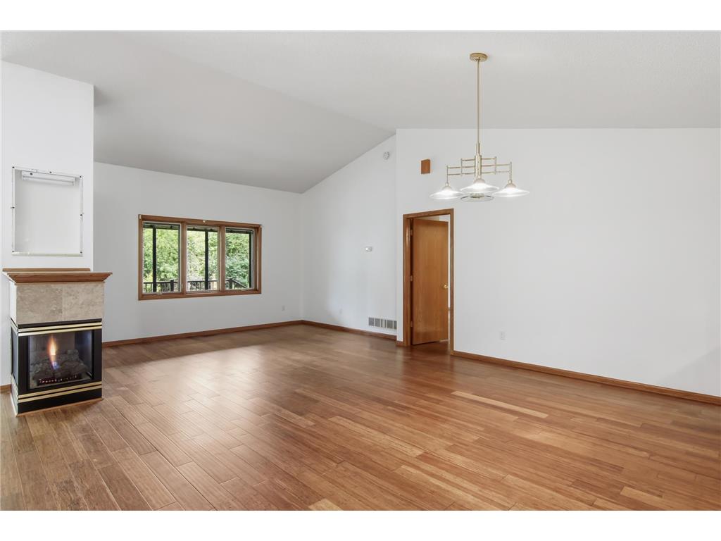 704 Spruce Drive Hudson WI 54016 7050023 image9