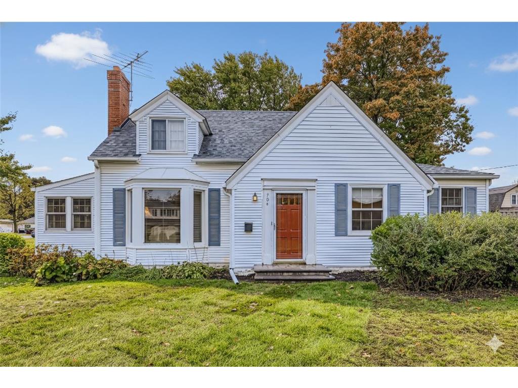 704 Stewart Lane South Saint Paul MN 55075 6808121 image1