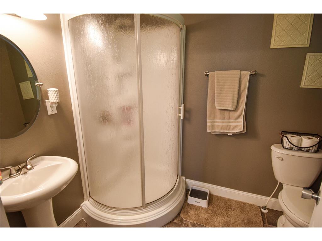 704 Tindolph Avenue S Thief River Falls MN 56701 7109103 image10