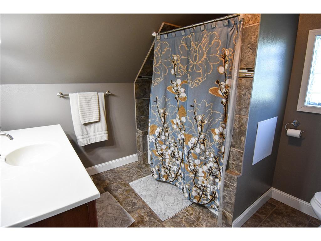 704 Tindolph Avenue S Thief River Falls MN 56701 7109103 image33