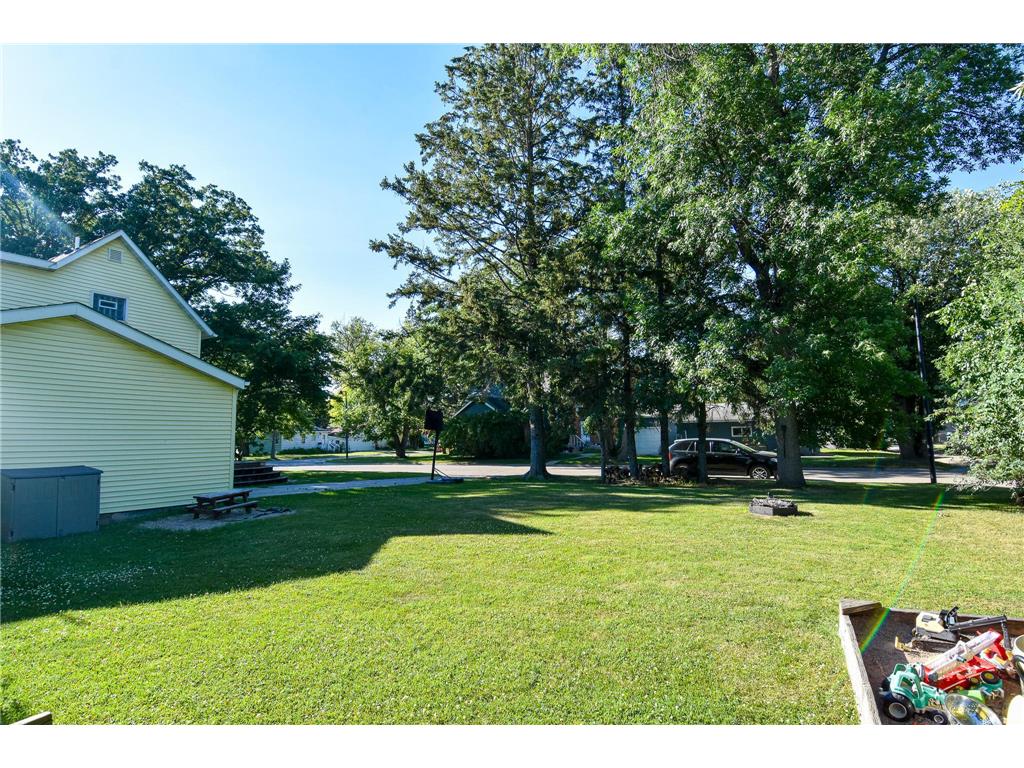 704 Tindolph Avenue S Thief River Falls MN 56701 7109103 image43