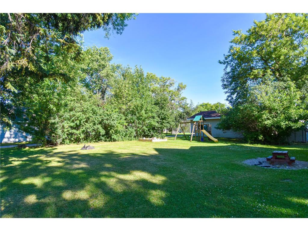 704 Tindolph Avenue S Thief River Falls MN 56701 7109103 image45