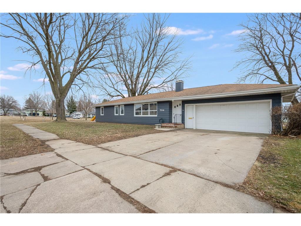 704 Washington Avenue Fairmont MN 56031 6802606 image32