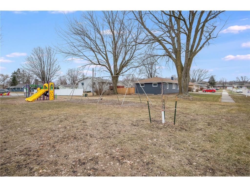 704 Washington Avenue Fairmont MN 56031 6802606 image34