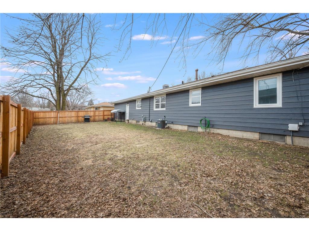 704 Washington Avenue Fairmont MN 56031 7075582 image38