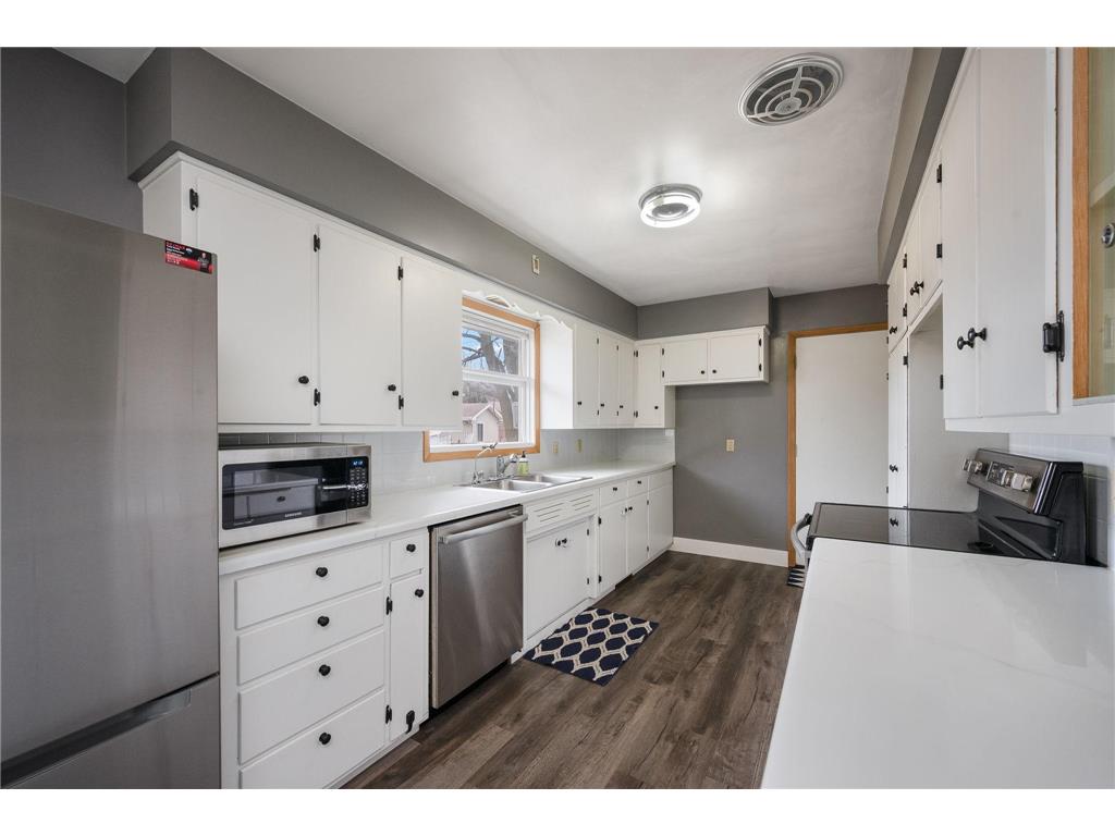 704 Washington Avenue Fairmont MN 56031 7075582 image6