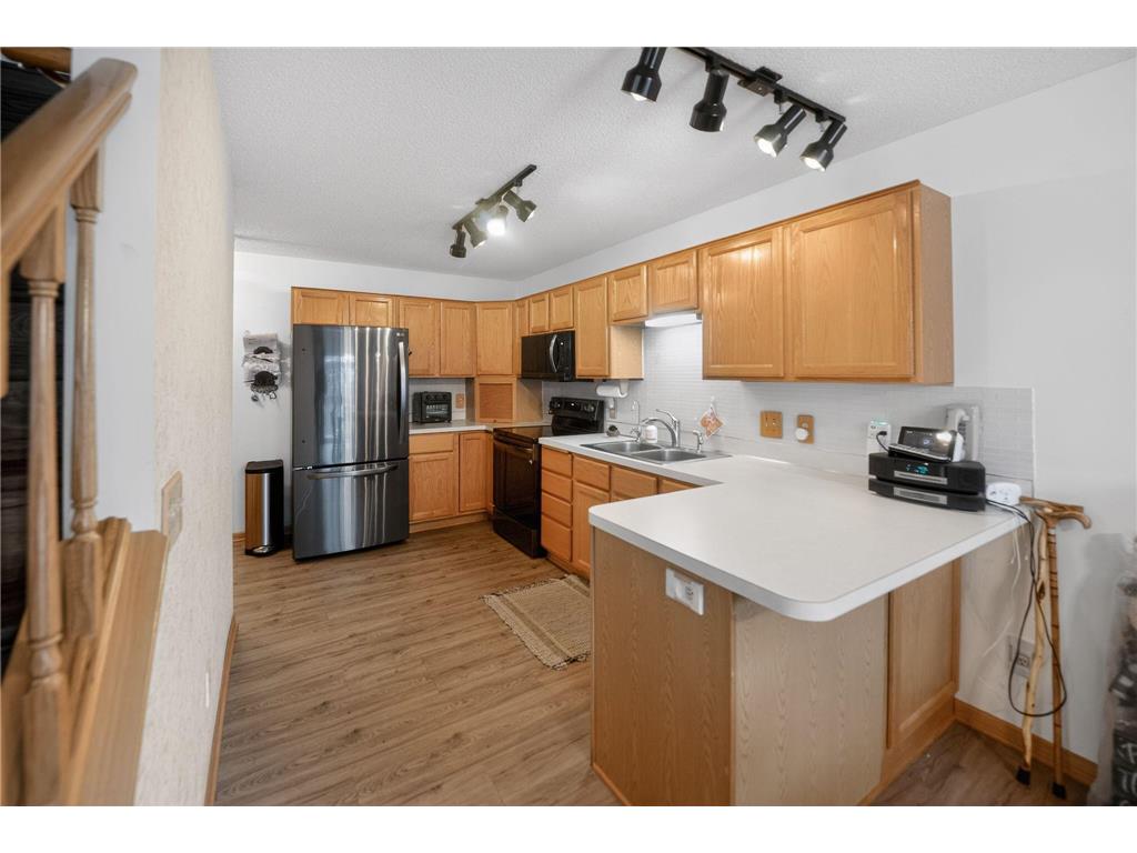 7040 49th Street N Oakdale MN 55128 7026813 image12