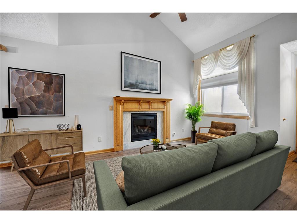 7040 49th Street N Oakdale MN 55128 7026813 image7