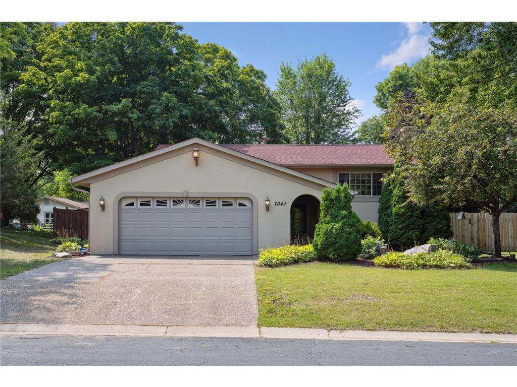 7041 Crest Drive Maple Grove MN 55311 6427363 image1