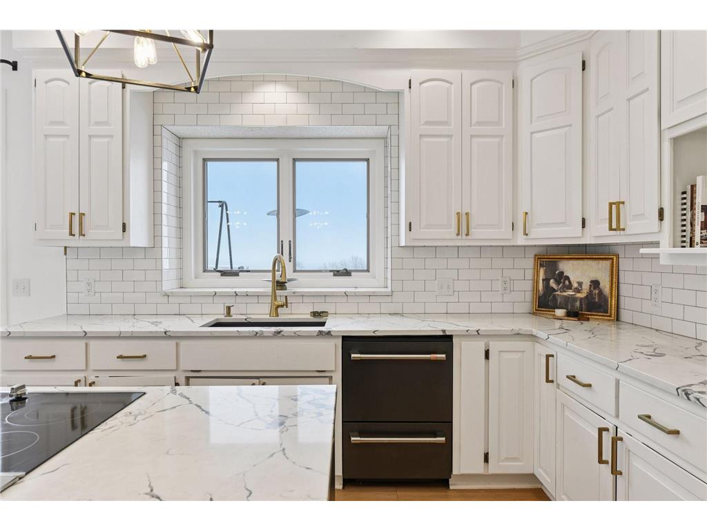 7041 Kenmare Drive Bloomington MN 55438 - Minnesota River 7023549 image32