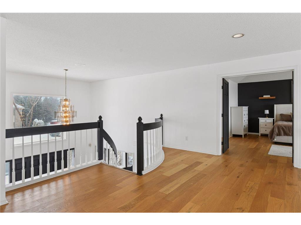 7041 Kenmare Drive Bloomington MN 55438 - Minnesota River 7023549 image40