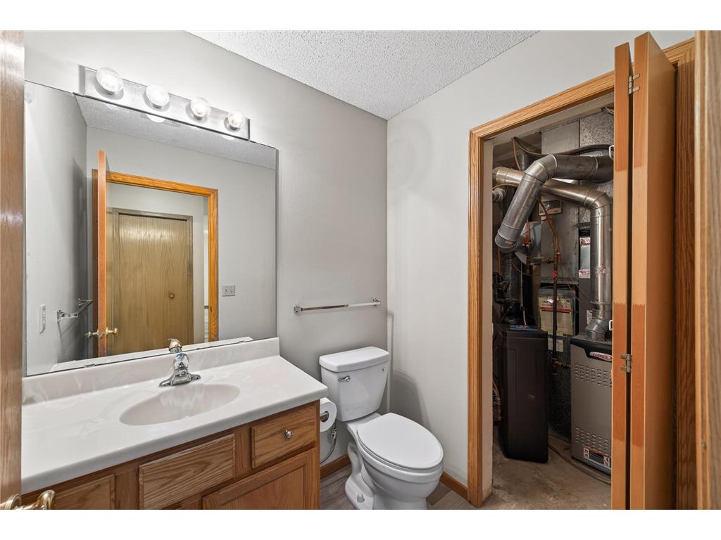 7043 48th Street N Oakdale MN 55128 7090641 image13