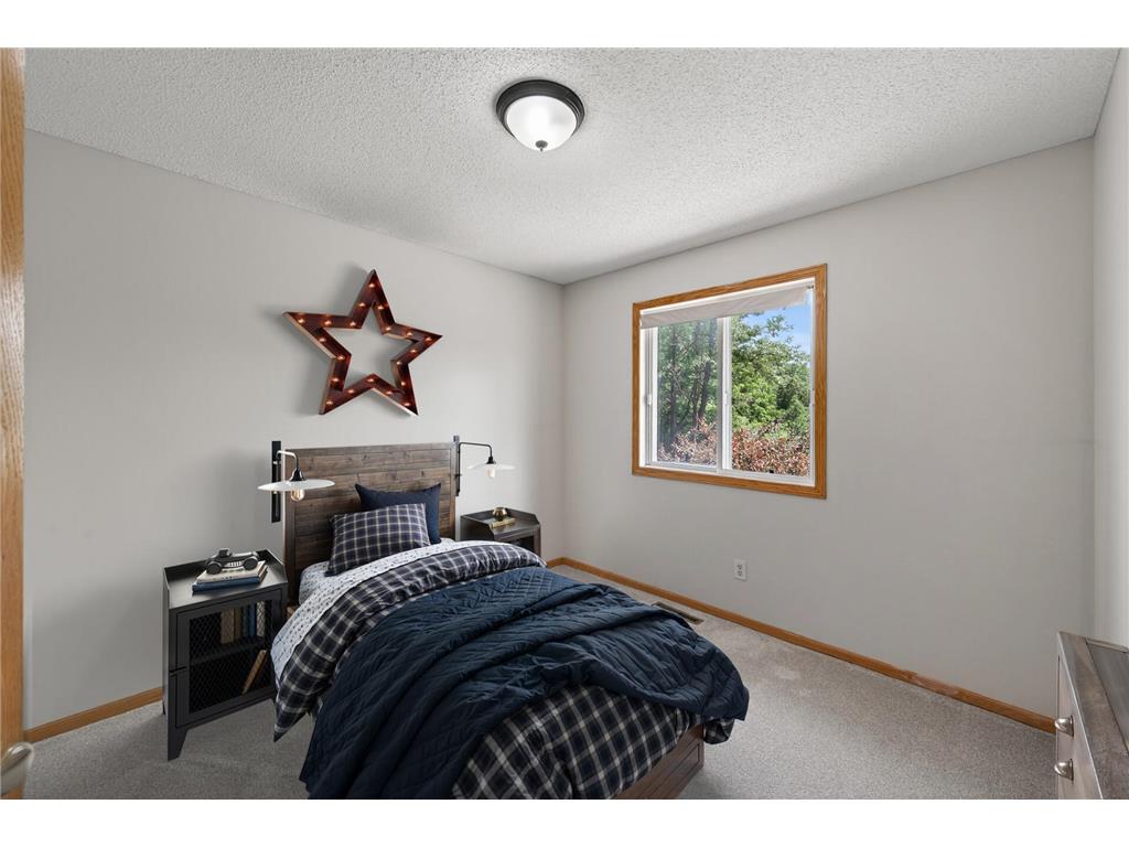 7043 48th Street N Oakdale MN 55128 7090641 image18