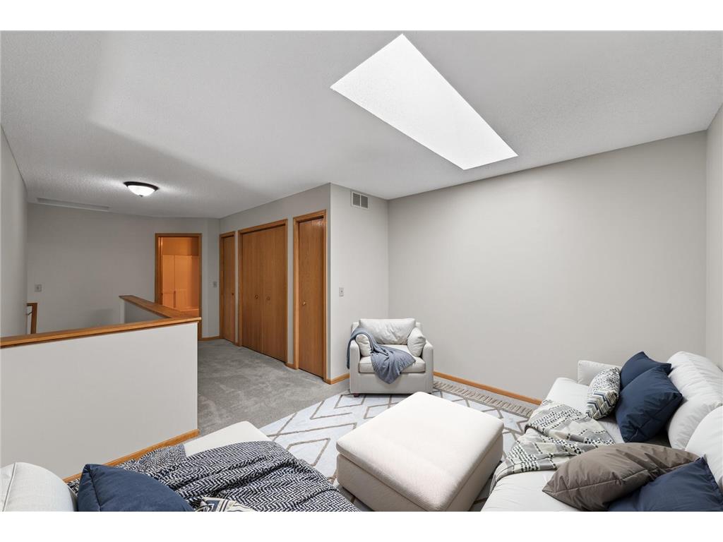 7043 48th Street N Oakdale MN 55128 7090641 image23