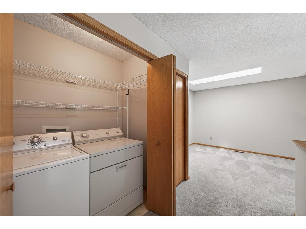 7043 48th Street N Oakdale MN 55128 7090641 image27