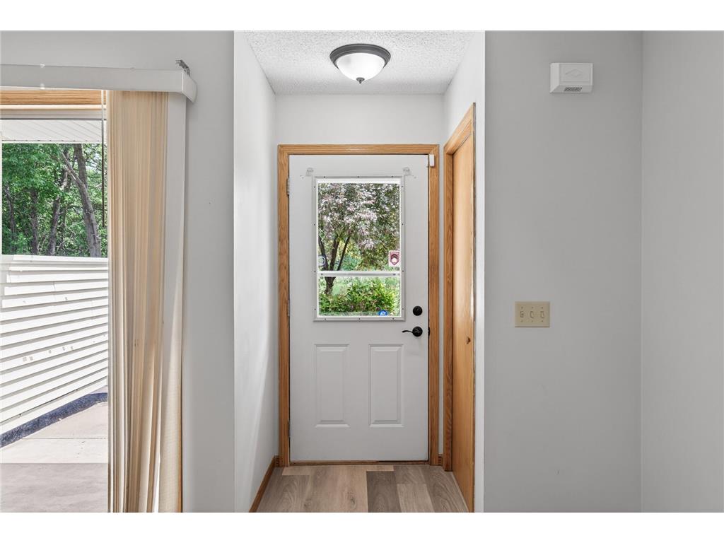 7043 48th Street N Oakdale MN 55128 7090641 image28
