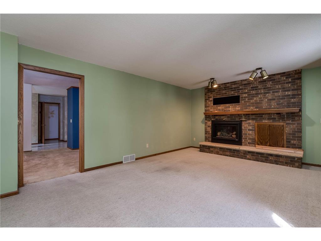 7044 Da Mar Estate Washington Twp MN 56082 7096803 image10