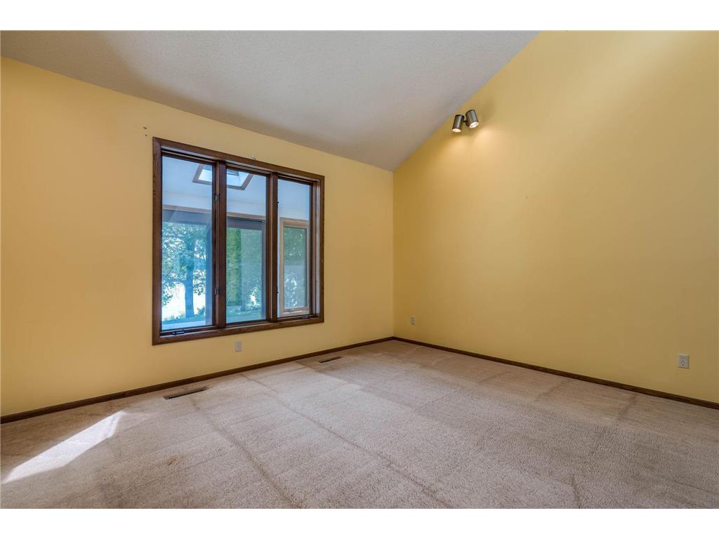 7044 Da Mar Estate Washington Twp MN 56082 7096803 image4