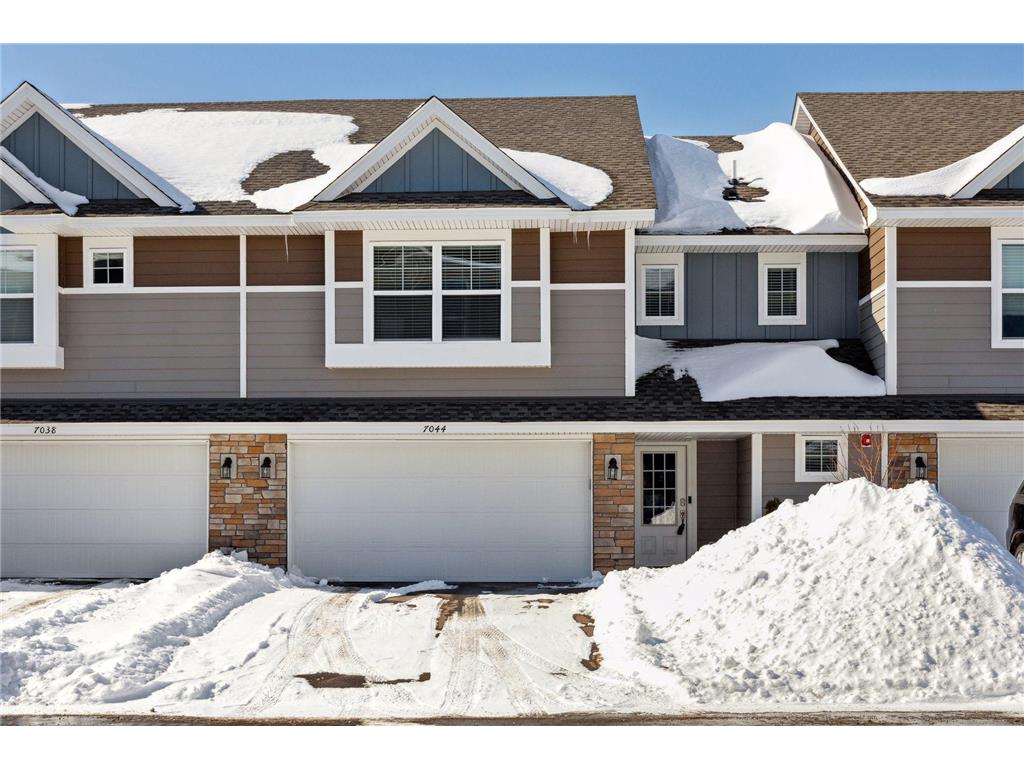 7044 Rice Creek Place NE Fridley MN 55432 6324062 image1