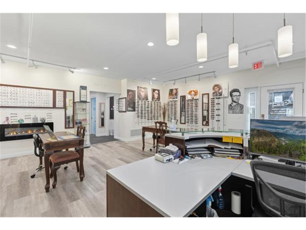 7046 Brooklyn Boulevard Brooklyn Center MN 55429 6795912 image12