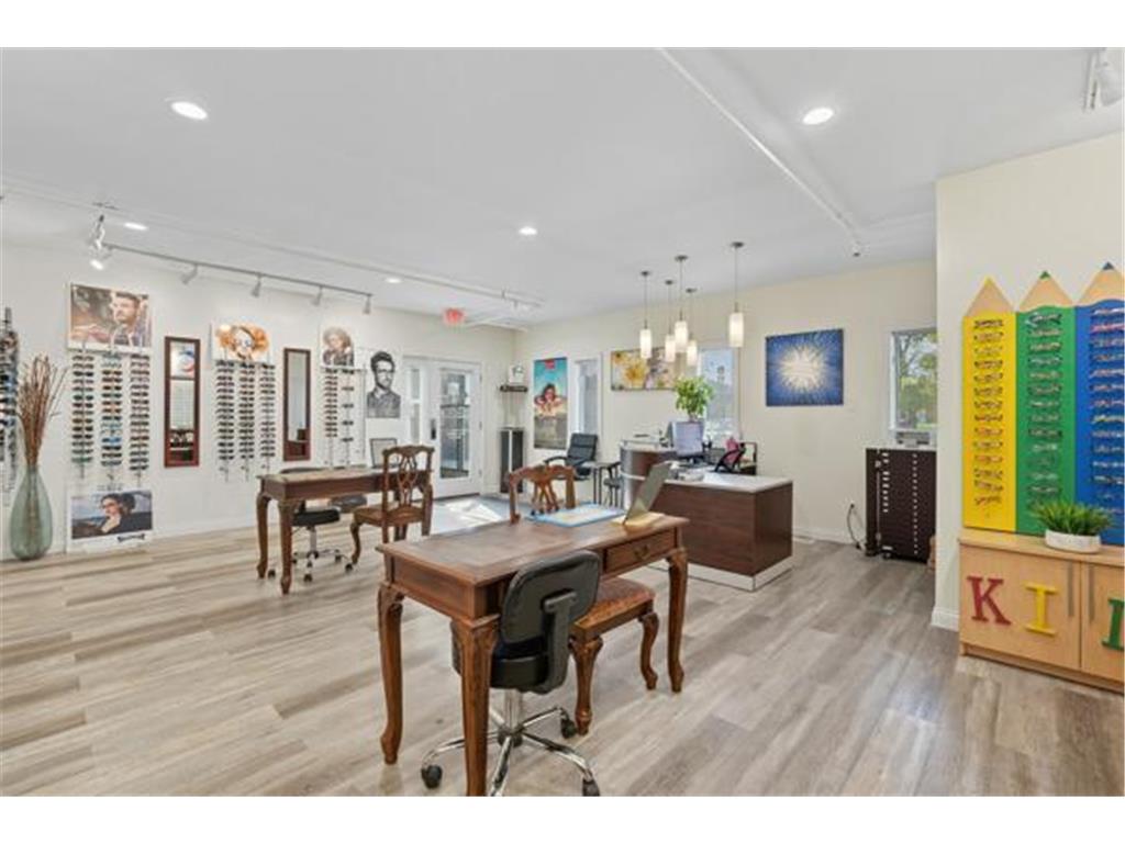 7046 Brooklyn Boulevard Brooklyn Center MN 55429 6795912 image4